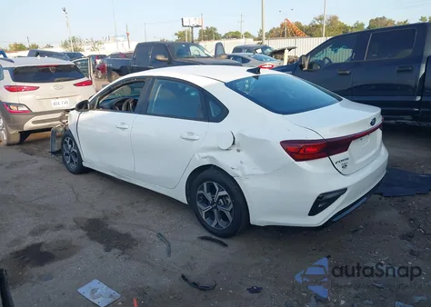 2020 Kia Forte Lxs z USA, uszkodzony, nr VIN 3KPF24AD3LE199229